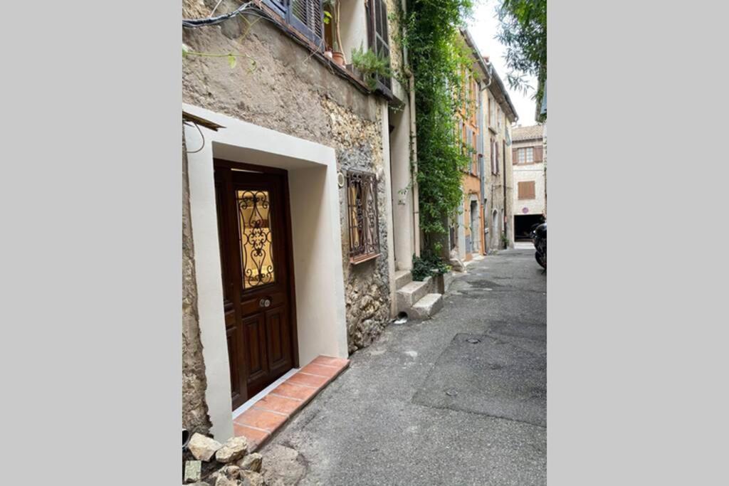 Studio Cite Historique Vence Buitenkant foto
